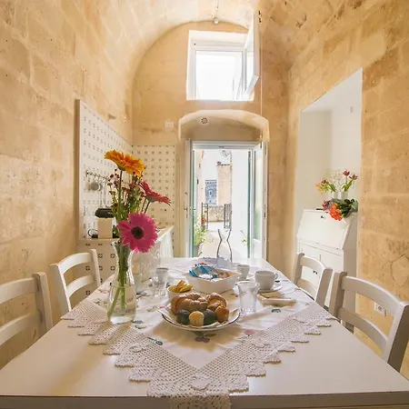 Holiday home Il Vialetto Nei Sassi *