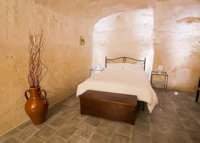 Il Vialetto Nei Sassi